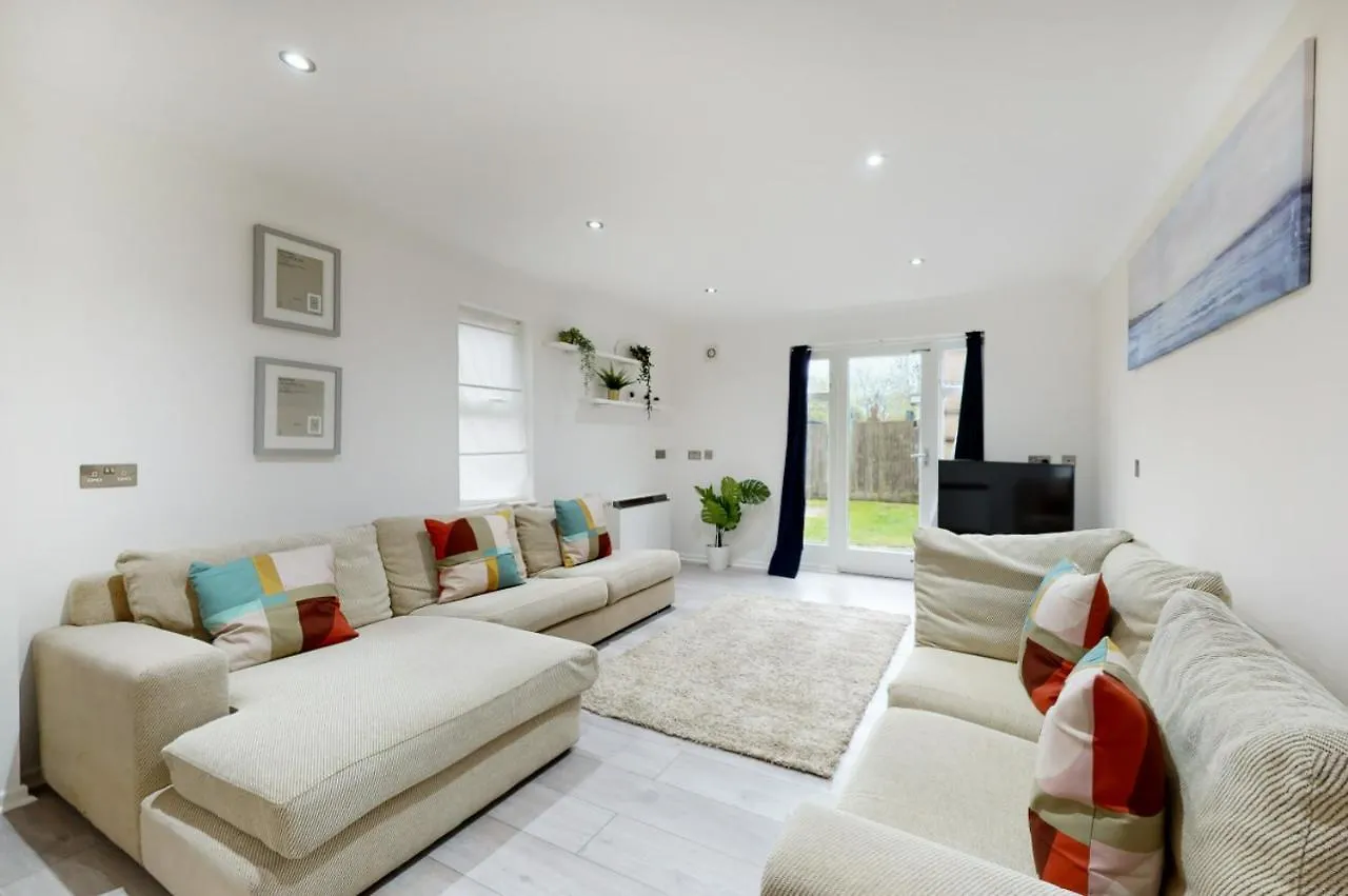 Elegant 1Bed Flat Wparking 5 Min To Hackney Wick Apartment London
